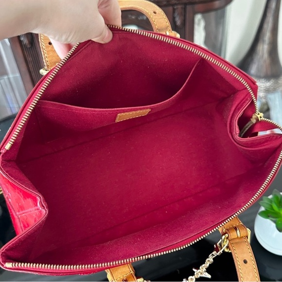 Louis Vuitton vernis rosewood ave Pomme d’amor - Picture 5 of 8